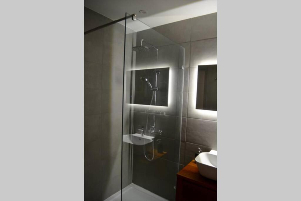 Sliema, Stylish 2 Bedroom Apartment With Parking المظهر الخارجي الصورة