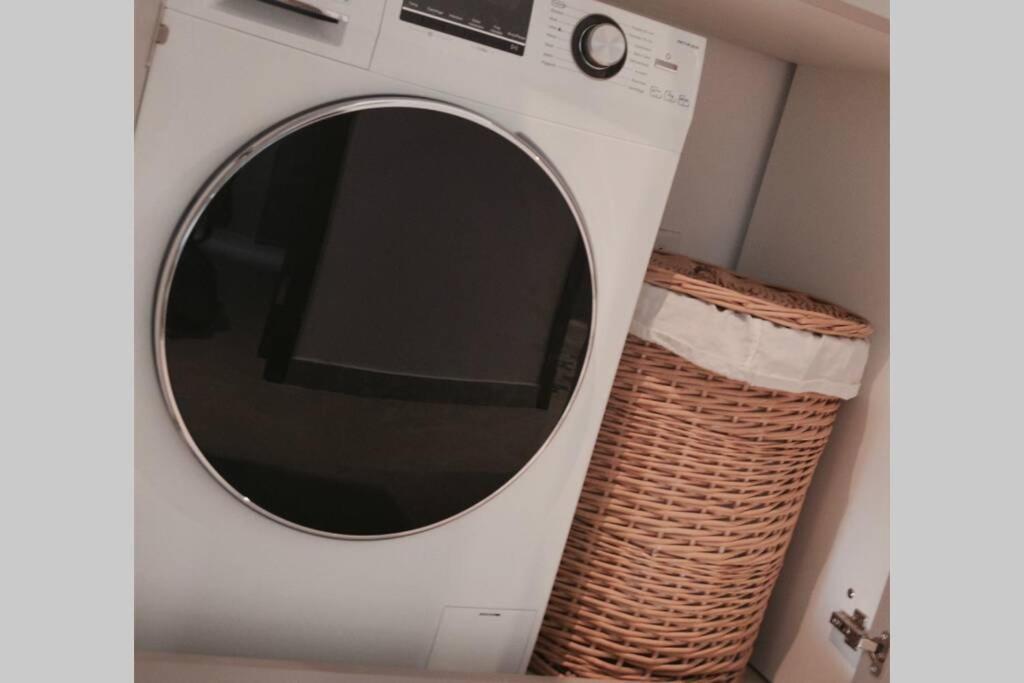 Sliema, Stylish 2 Bedroom Apartment With Parking المظهر الخارجي الصورة